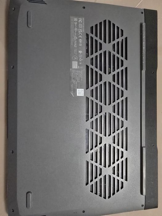 Laptop lenovo LOQ 15irh8 - Defect