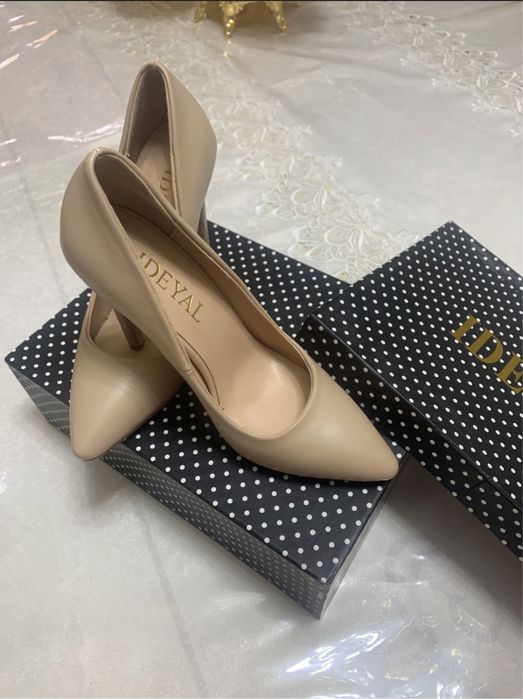 Туфли от бренда IDEYAL