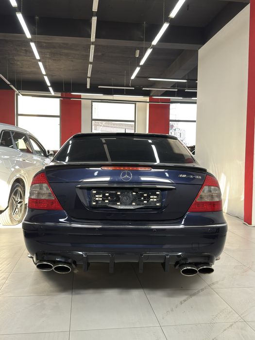 Mercedes Benz W211 5L AT
