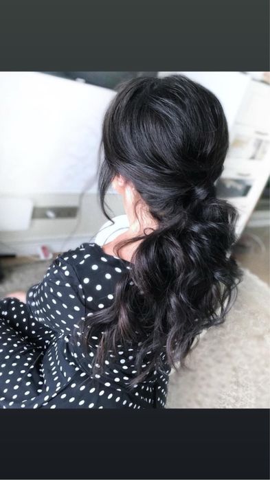 Макияж прическа локоны