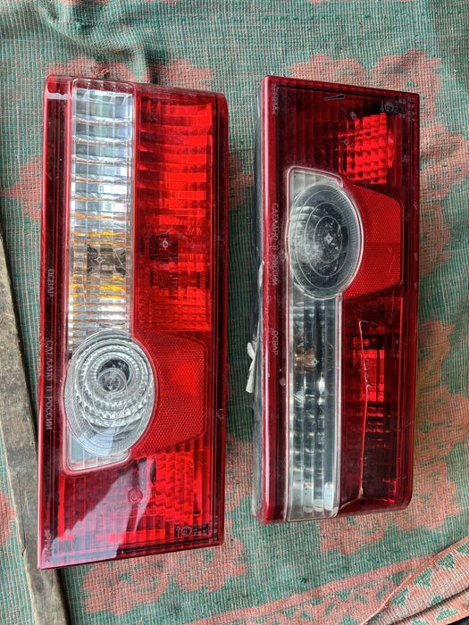 Продам задние фонари от ваз 21014