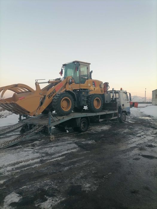 Услуги эвакуатора и манипулятор