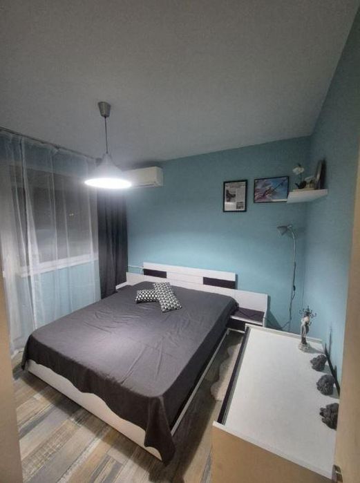 Двустаен апартамент, под наем, кв. Колхозен пазар