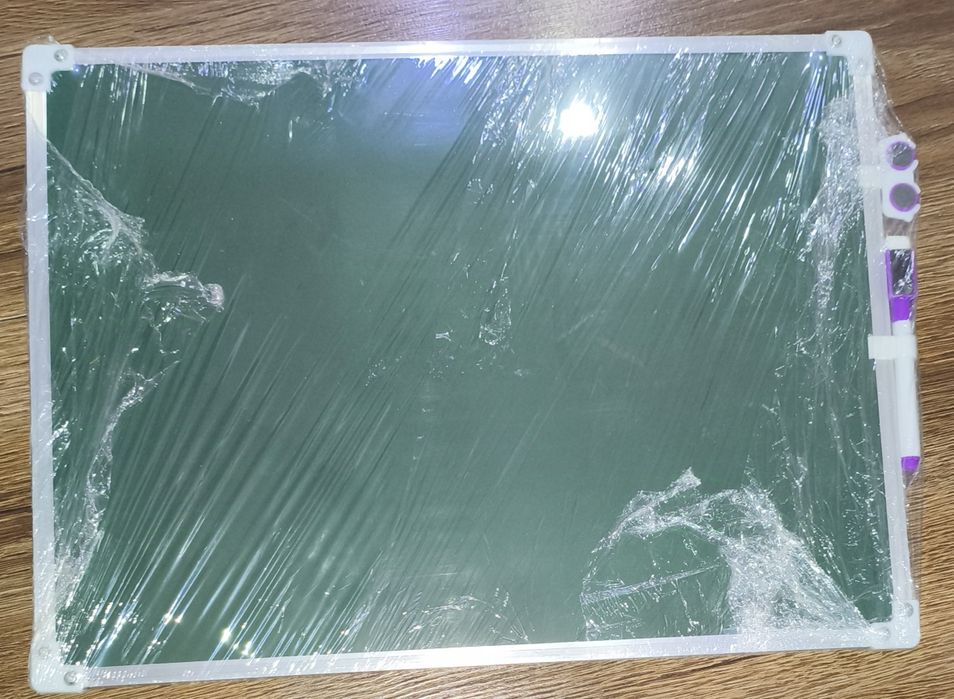 Двухсторонняя магнитная доска