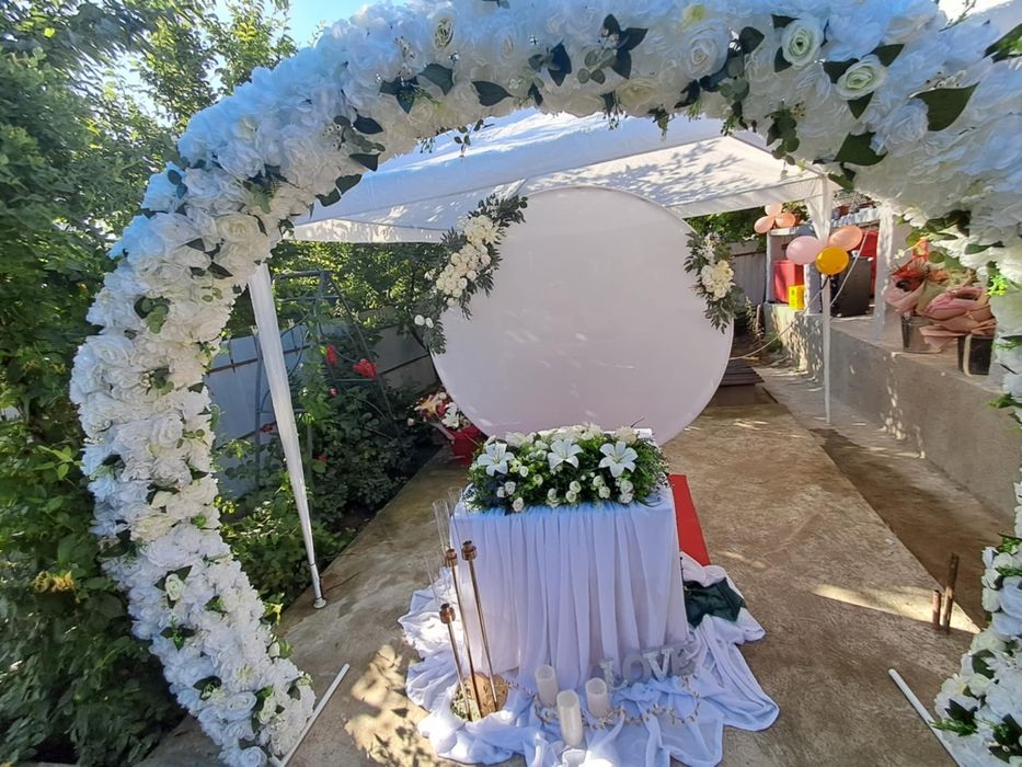 Vând aranjament botez/nunta