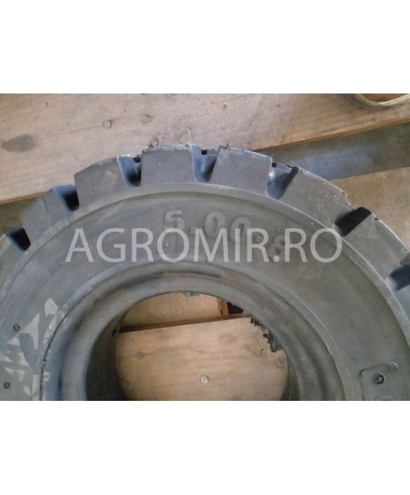 5.00-8 FORERUNNER qh304 solid std