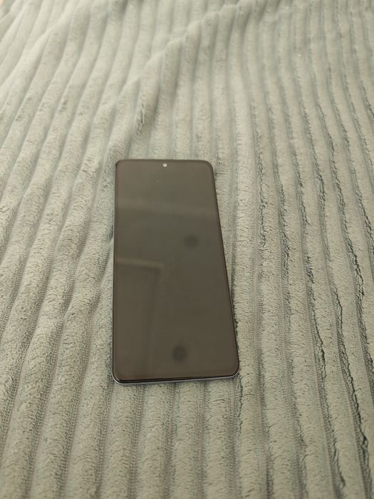 Продам xiaomi redmi K40s (poco f4)