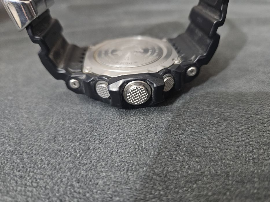 Casio g shock  rangeman 9400