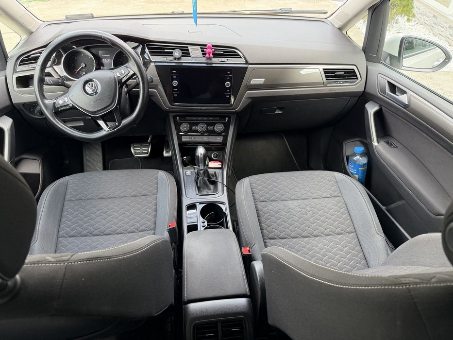 VW TOURAN 7 locuri 10.200euro