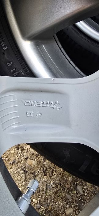 Vând set roti  CMS cu anvelope Premium contact 7 205/55/16