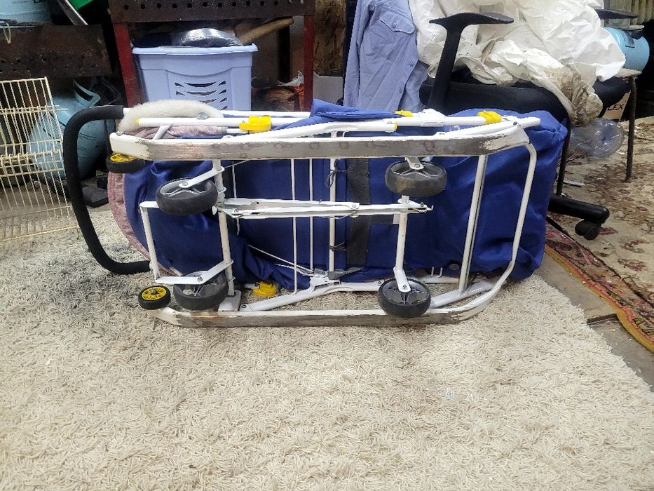 Продам санки детские