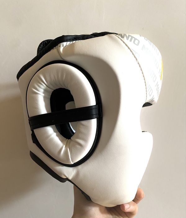 Шлем “manto” боксерский