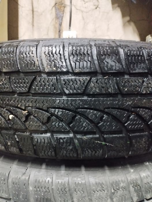 Продам колеса с дисками в сборе