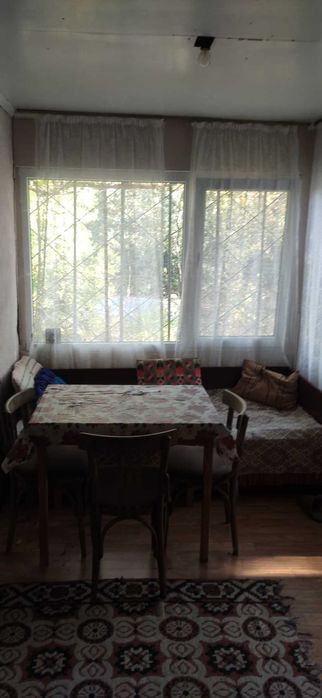 Къща с двор, лозе, басейн, беседка, кладенец с. Козаревец (Ст Загора)