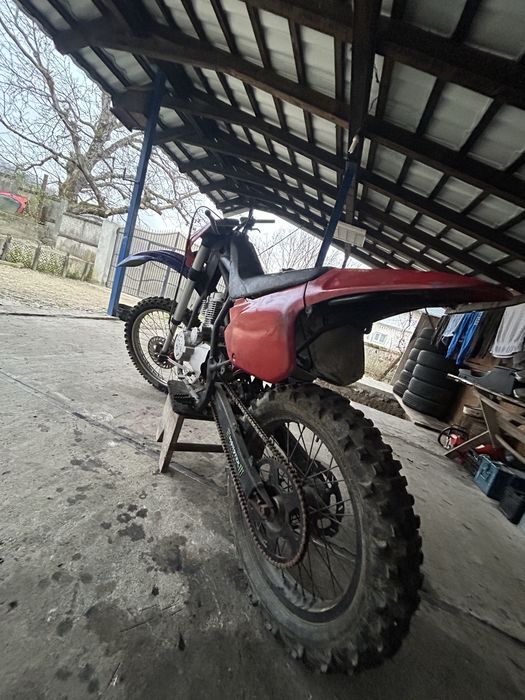 Cross Aprilia  200 cc