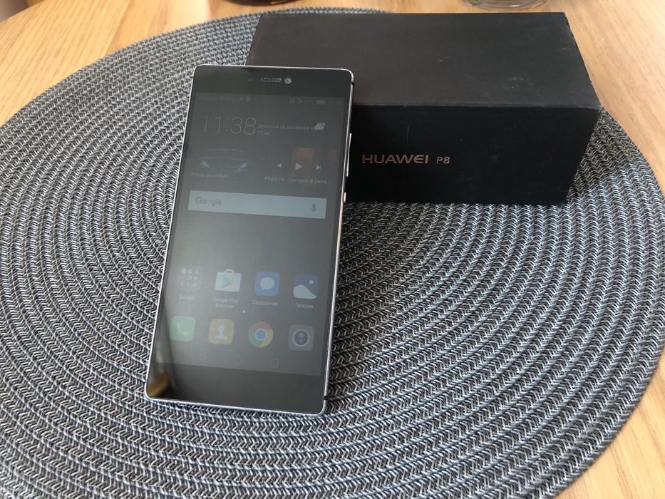 Телефон HUAWEI P8