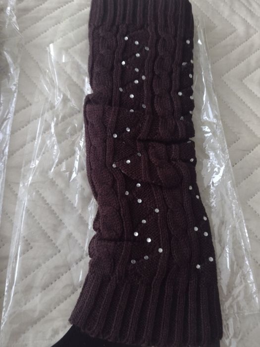 Зимни дамски мекички гети 27 броя продават се всички заедно.