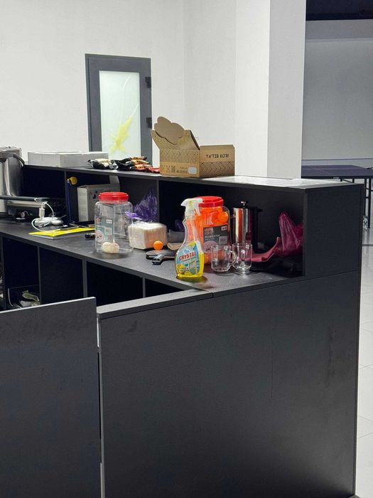 Срочно БАР сотилади