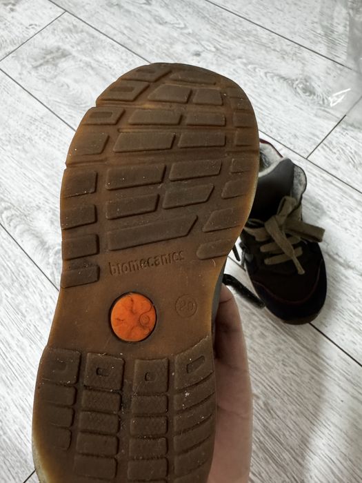 Детские Осенние ботинки/ кроссовки