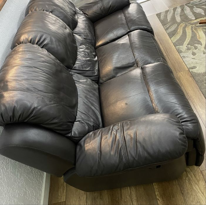 Canapea piele naturala