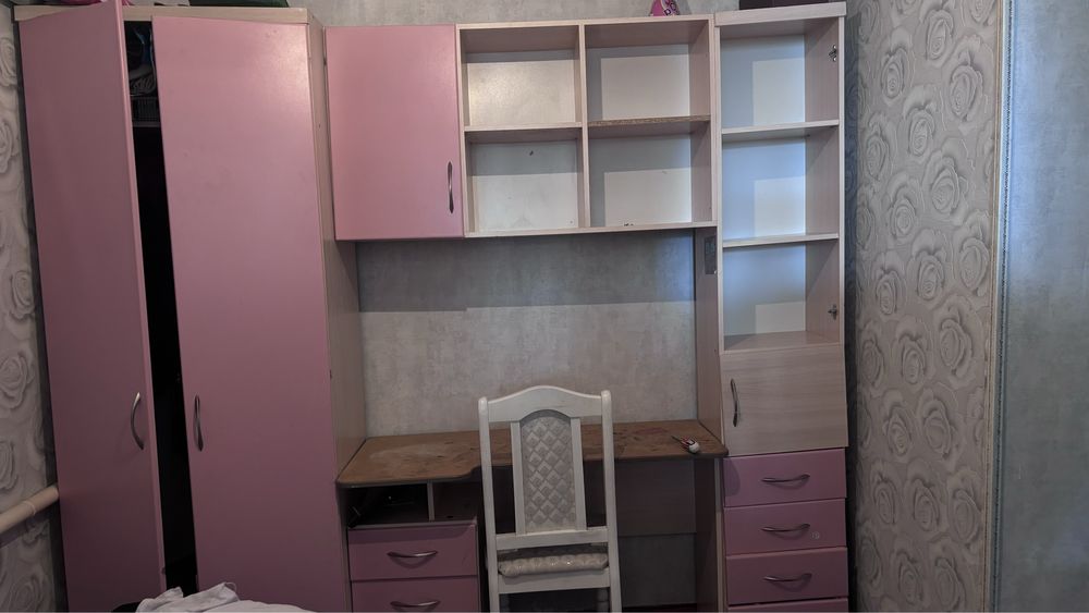 вместительный и удобный шкаф