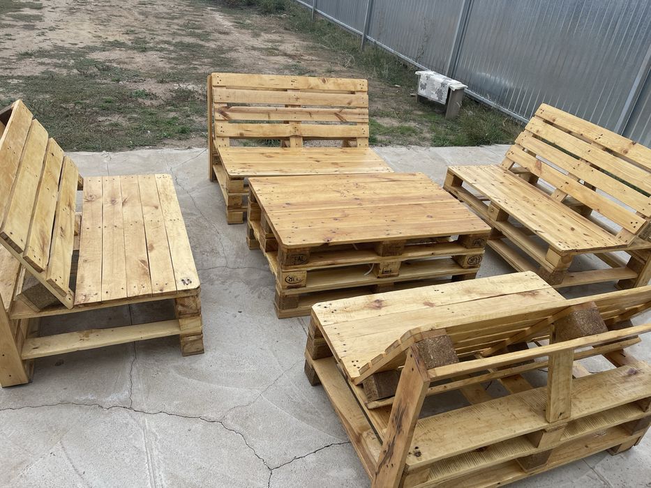 Мебель из Поддонов