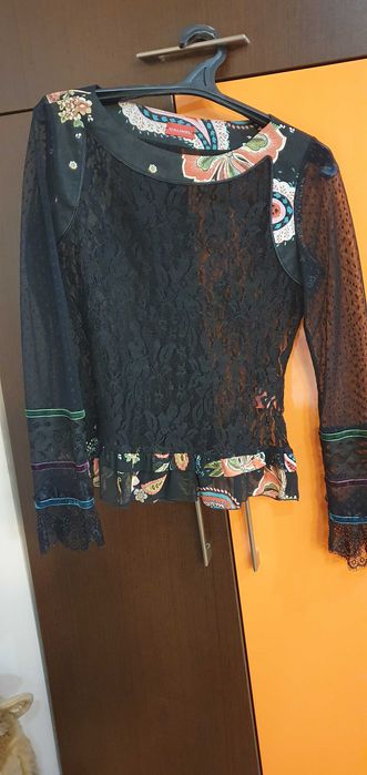 Дантелена блуза размер 40 марка Галинел нова