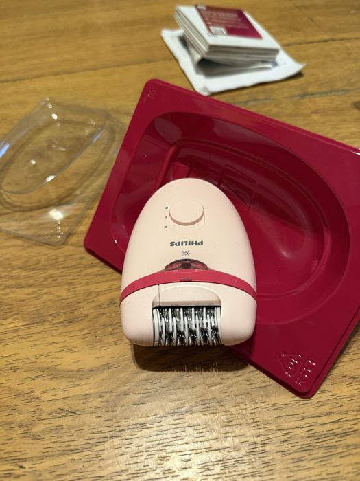 Продавам епилатор на Philips