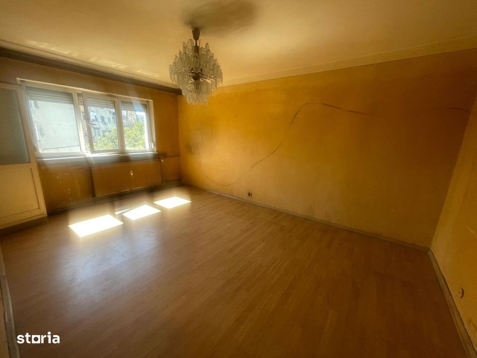 Apartament decomandat, 3 camere si 2 bai, 63.97 mp, zona Lapus Arges