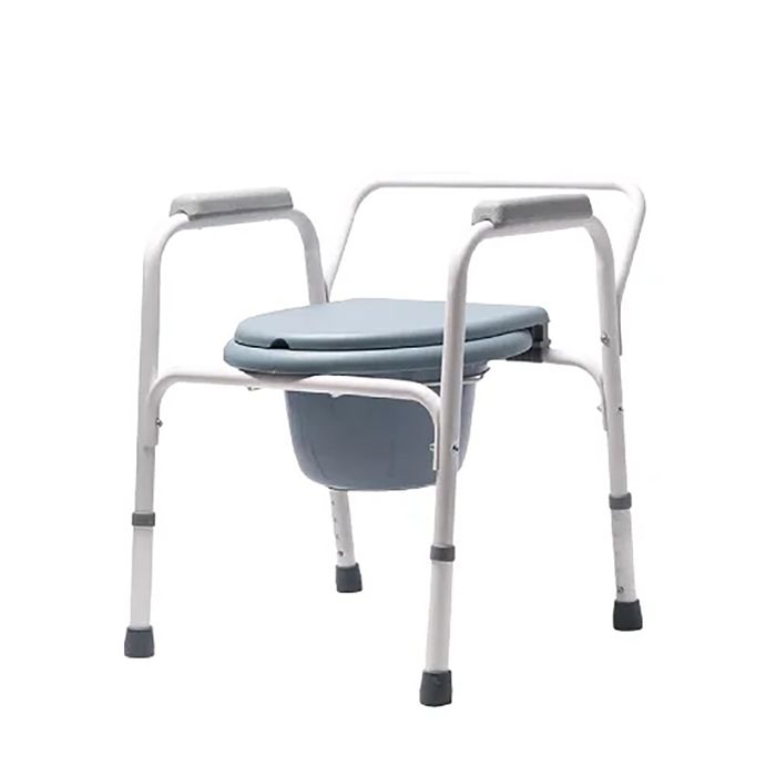 Кресло-туалет с санитарным оснащением