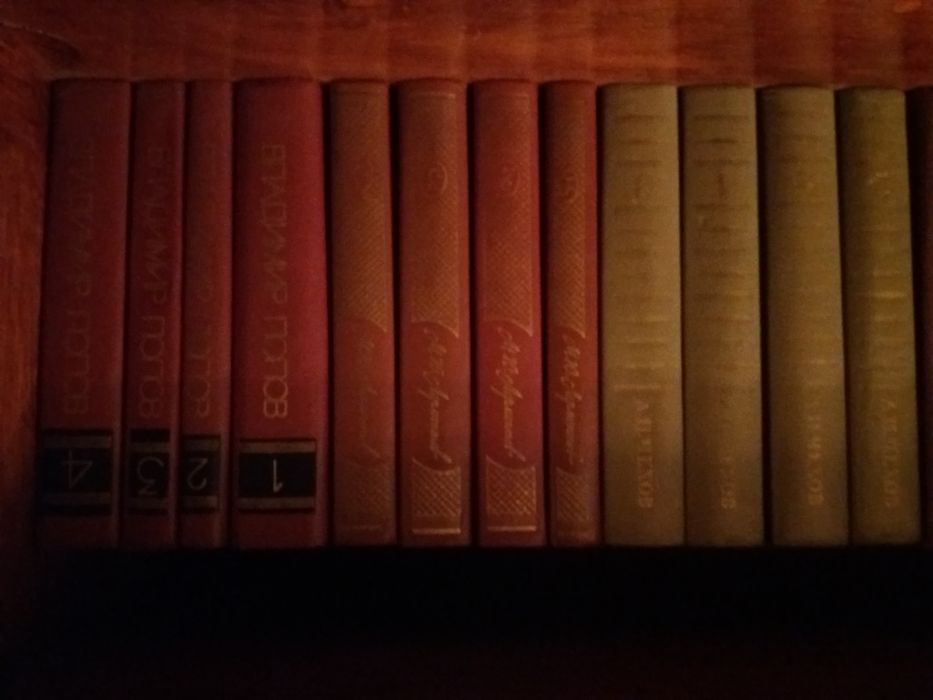 Продам книги. Цена договорная