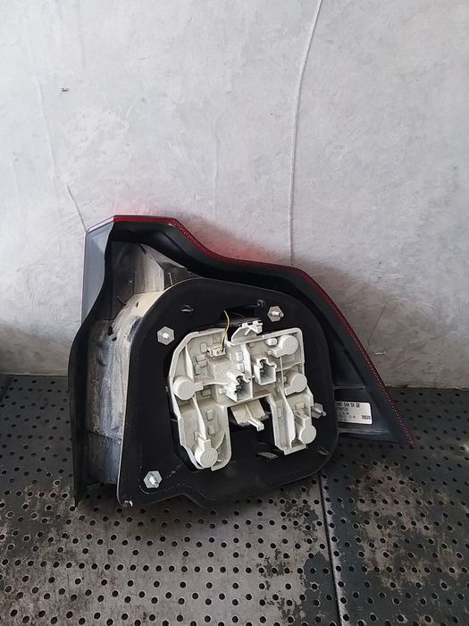 Stop tripla lampa stanga volvo s40 2 p1007s40sx 30744538