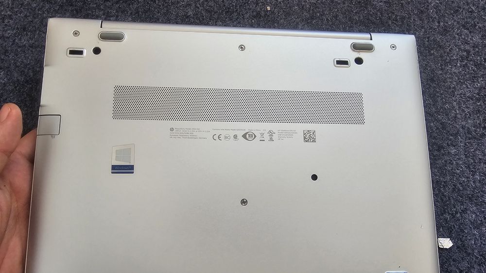 NOTBOOK HP CORE  I7  16 Aperativka  256 pamit