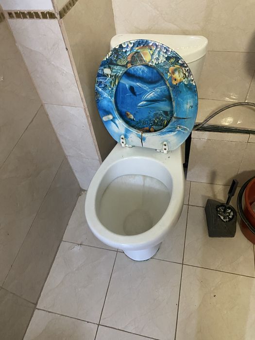 Унитаз  бу продается