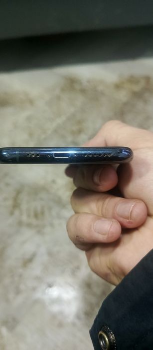 Iphone 11 pro  ideal