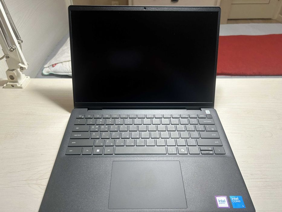 Dell Pro 14 / Core 5 120U / 8GB / 512GB SSD