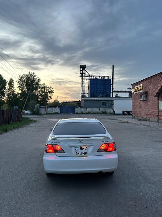 Продам LEXUS ES330