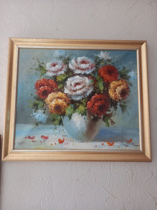 Продам картины в отличном состоянии