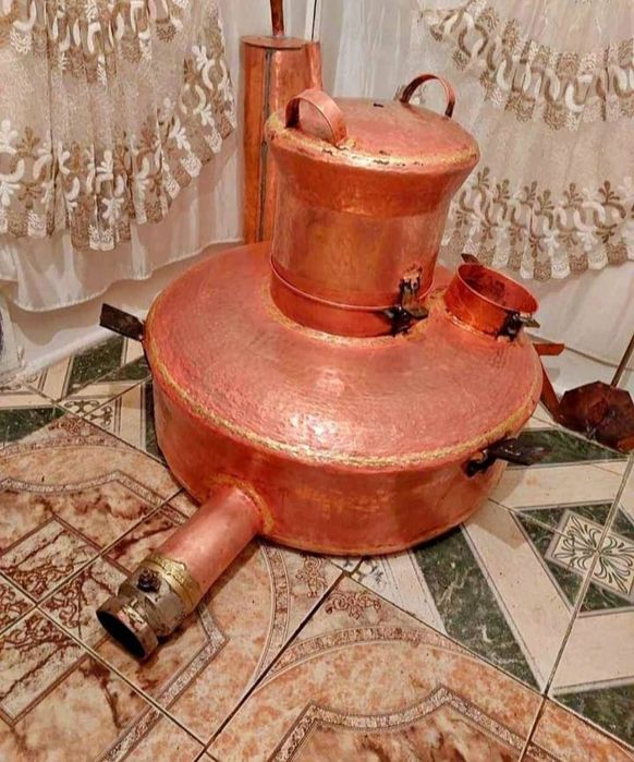 Vand cazane de făcut țuică