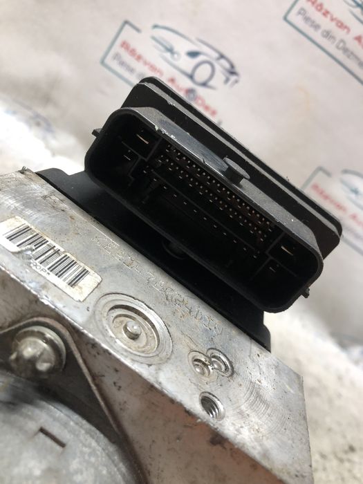 pompa abs volkswagen passat b7 2012