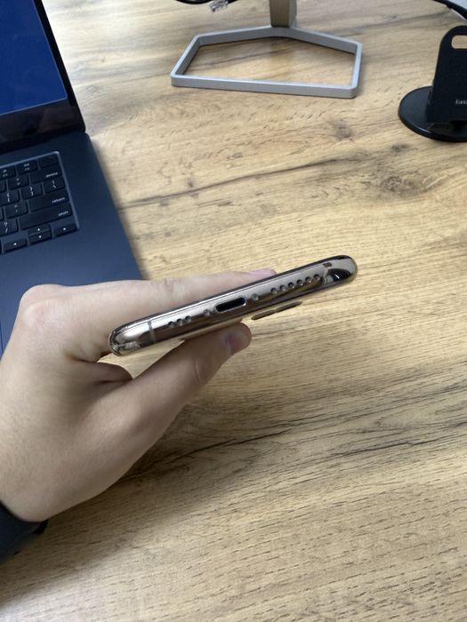 Iphone 11 Pro sotiladi LL/A 256GB