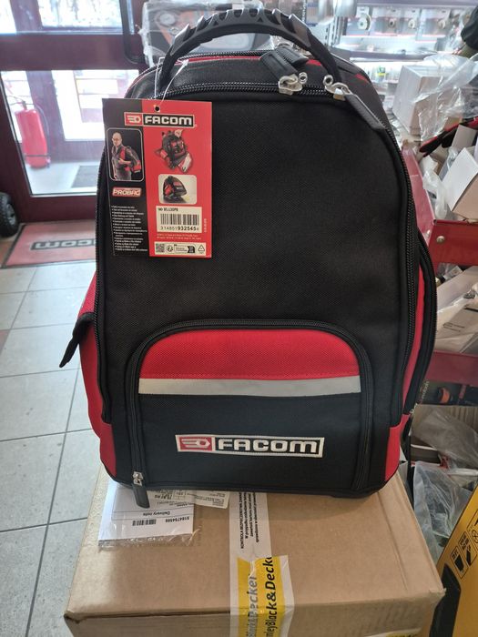 Rucsac pentru scule BS.L30PB  Facom
Pretul contine tva.
Se