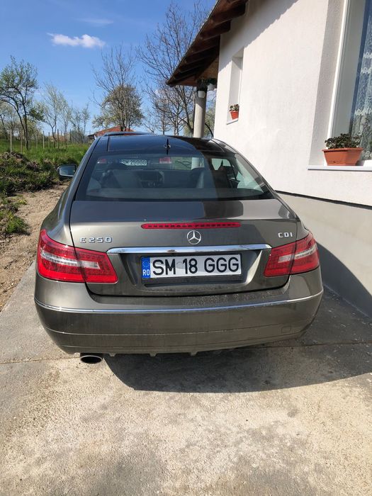 MERCEDES-BENZ E-Class 2009 — imagine 3