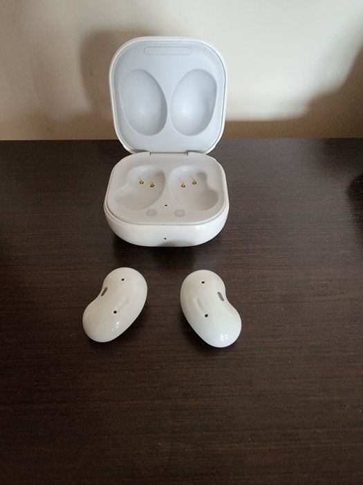 Casti Samsung Galaxy Buds Live

Buds Live