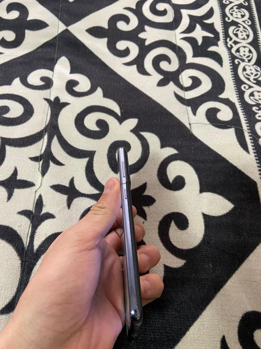 Самсунг s21 5G..