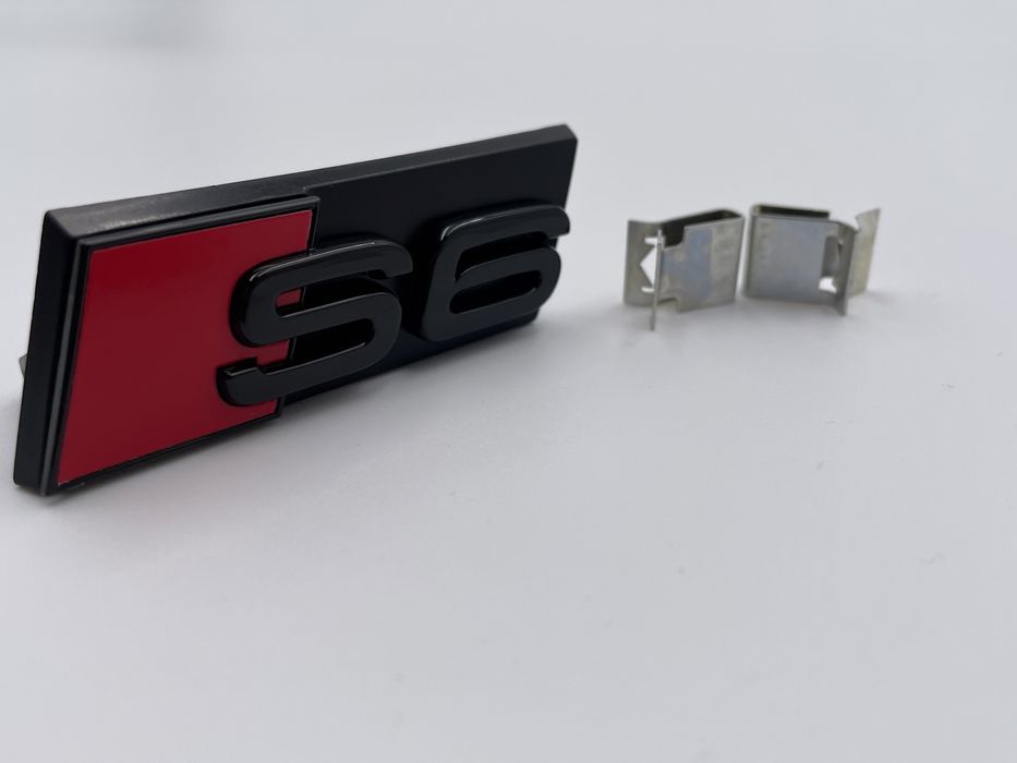 Emblema Audi S6 grila negru
