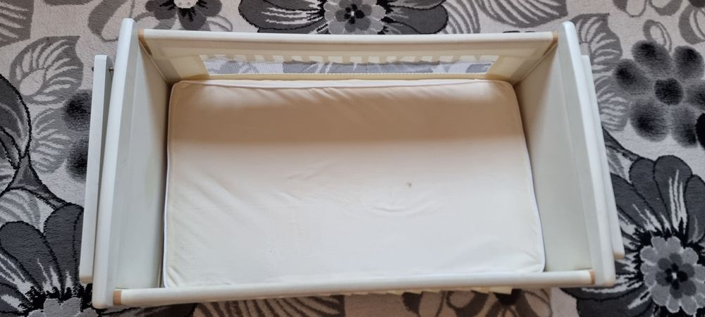 Детская кроватка люлька