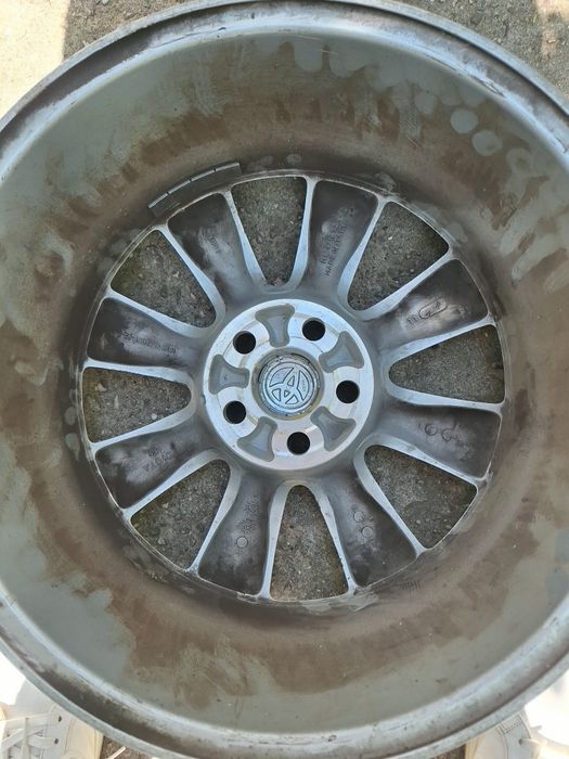 Jante aluminiu toyota avensis 5×114,3 r16