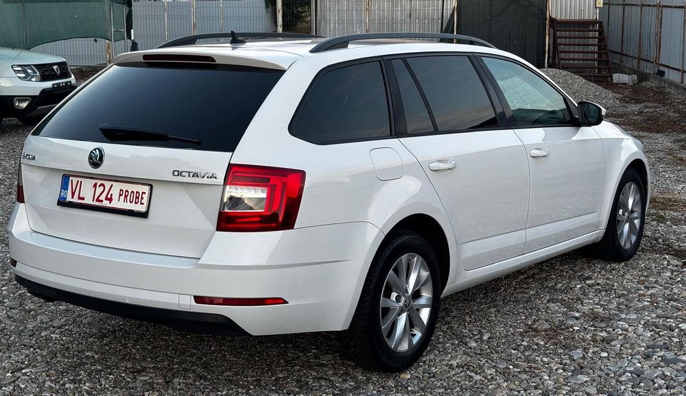 SKODA Octavia 2019 — imagine 4