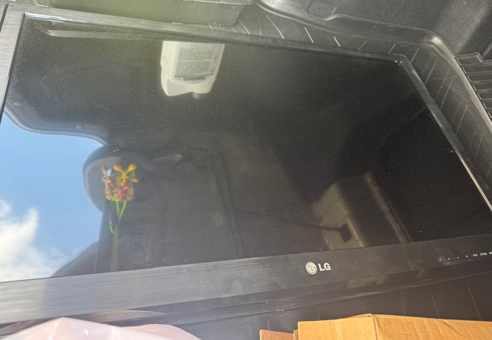 Телевизор LG корейский 32